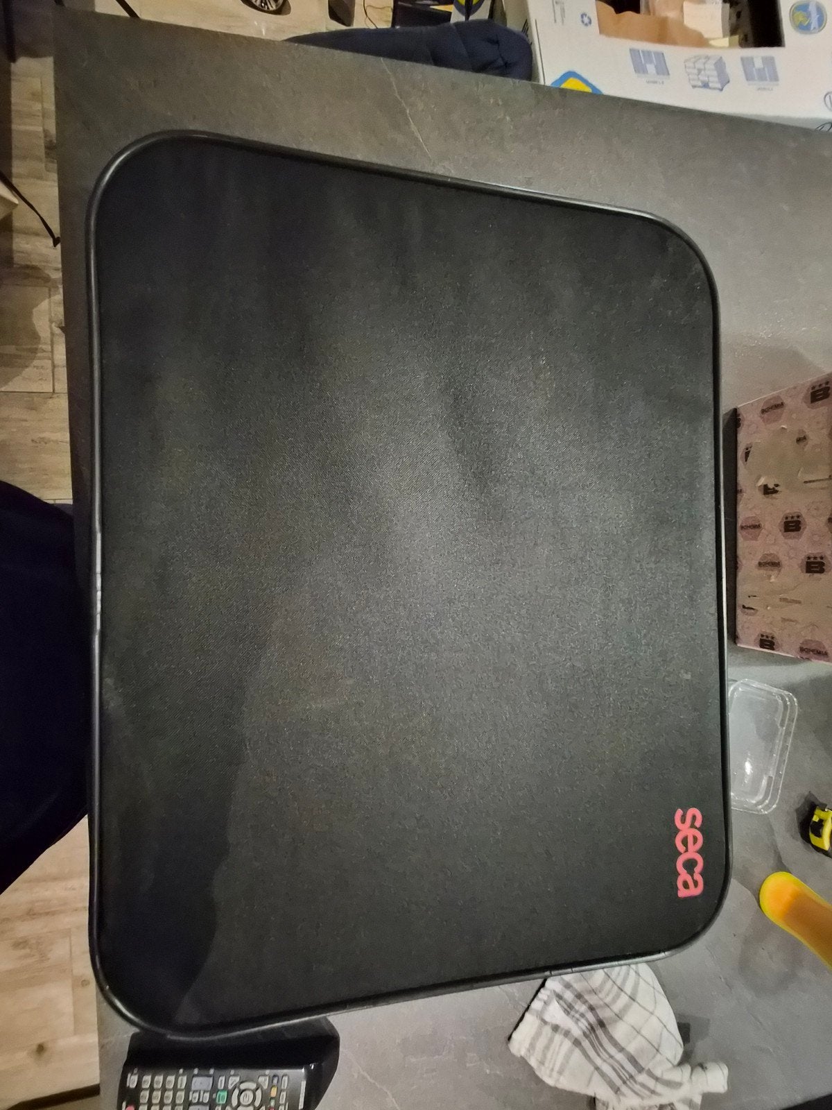 Pèse-bébé électronique médical Seca avec sacoche de transpor, Enlèvement, Neuf