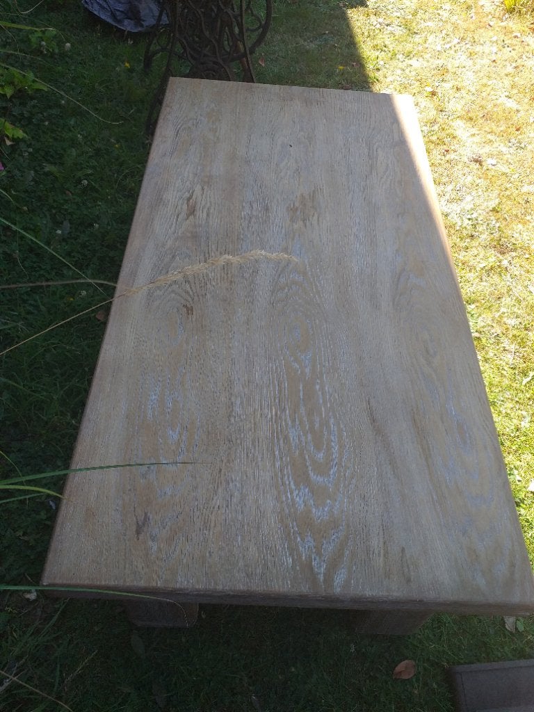 Mooi tafelbald van massief eikenhout, Enlèvement