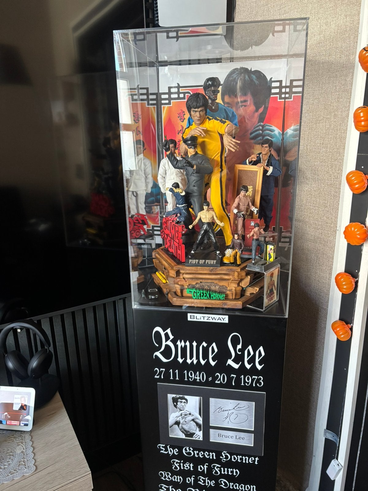 Bruce lee compleet nieks appart te koop, Verzamelen, Ophalen, Zo goed als nieuw