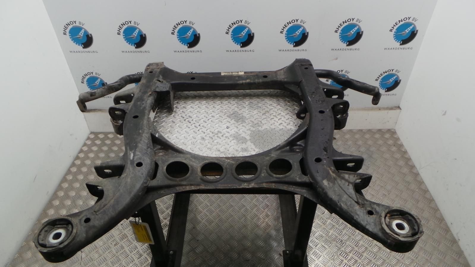 PORSCHE CAYENNE 3.2 TIPTRONIC SUBFRAME VOOR 2004, Enlèvement ou Envoi, Utilisé, ARN reconnu