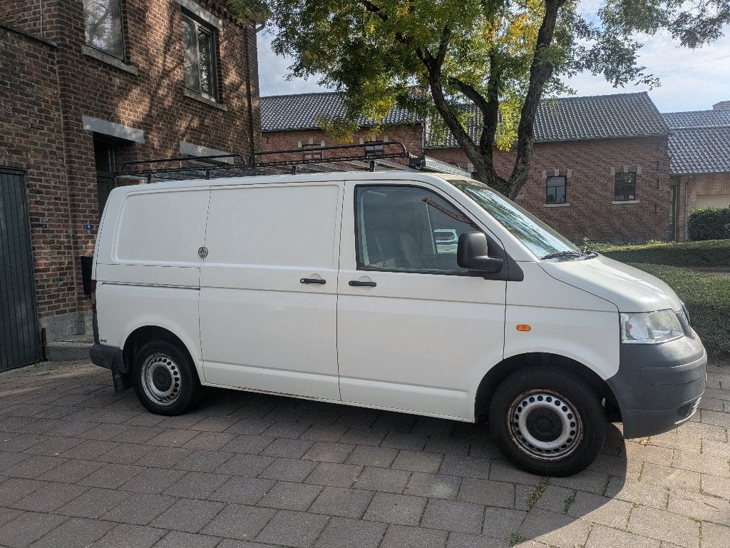 Volkswagen Transporter T5 2008 177000km, Achat, 4 portes, 3 places, Noir