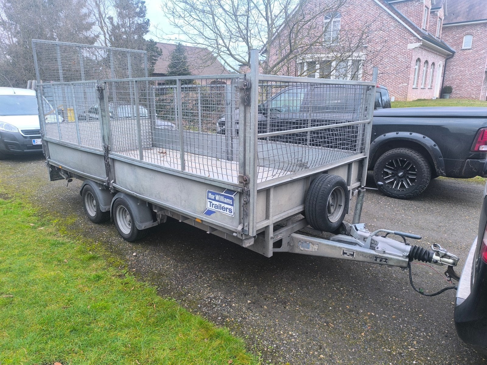 Ifor Williams GD125, Ophalen