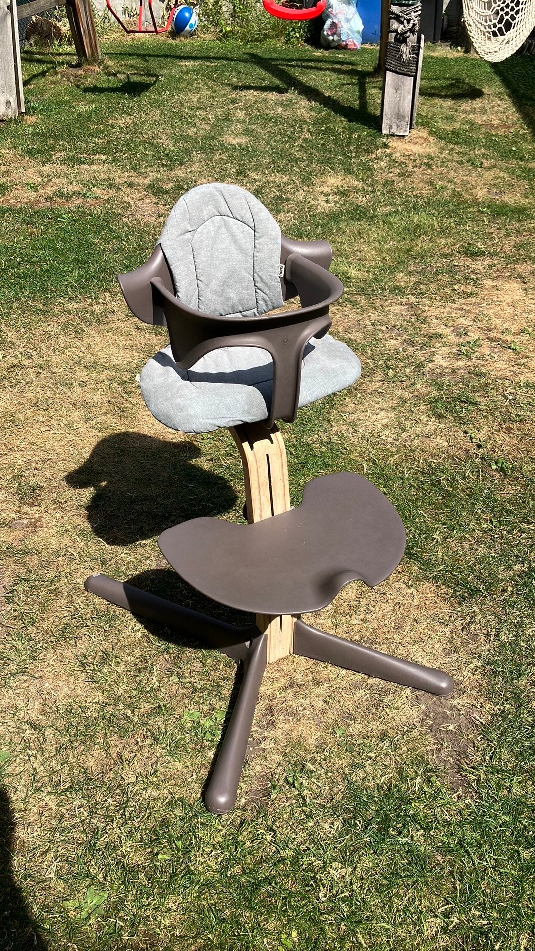 Nomi stoel met beugel en kussentjes, Kinderen en Baby's, Kinderstoelen, Ophalen, Gebruikt