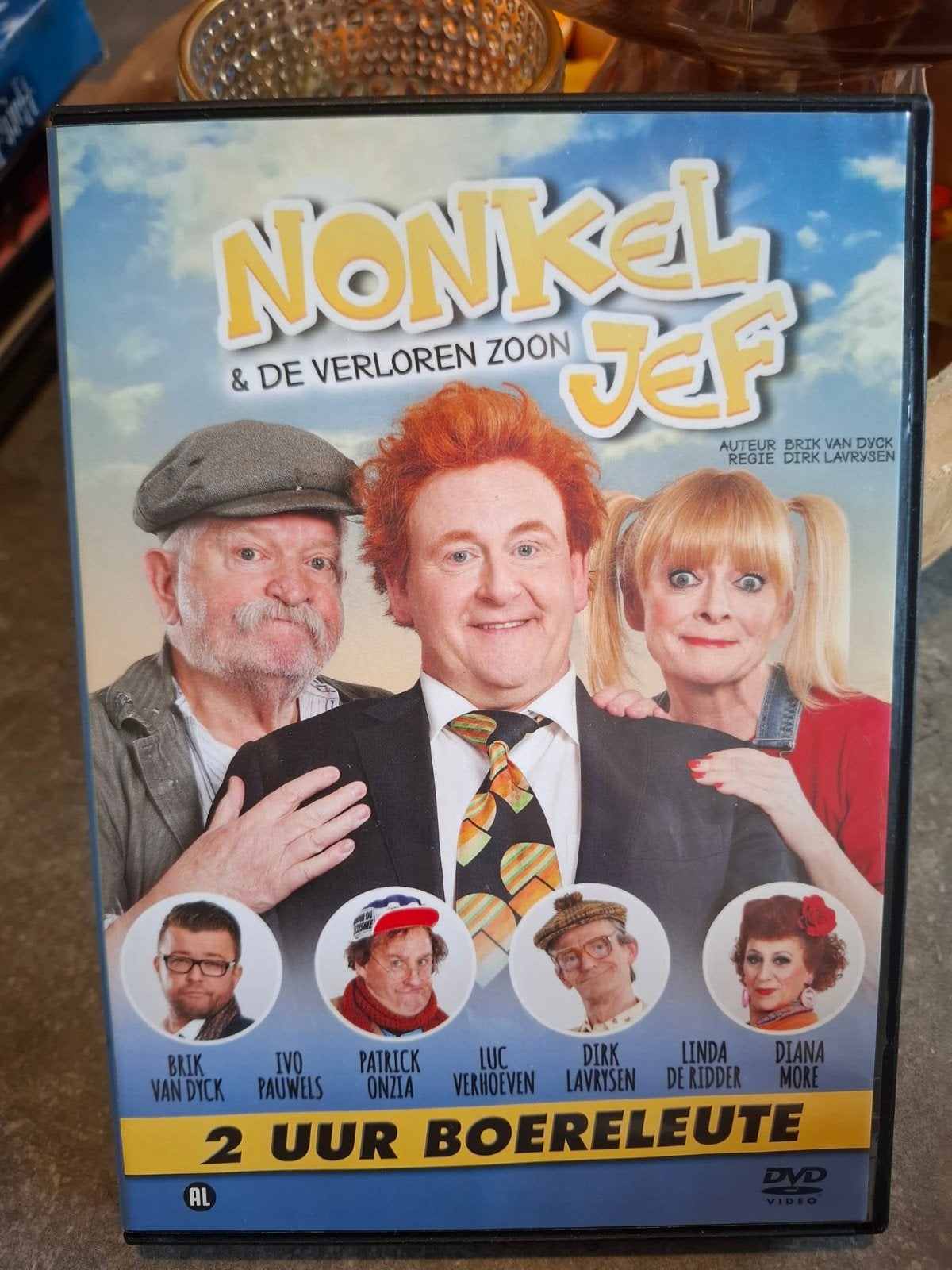 Nonkel Jef & de verloren zoon, Cd's en Dvd's, Dvd's | Cabaret en Sketches, Stand-up of Theatershow, Alle leeftijden, Zo goed als nieuw