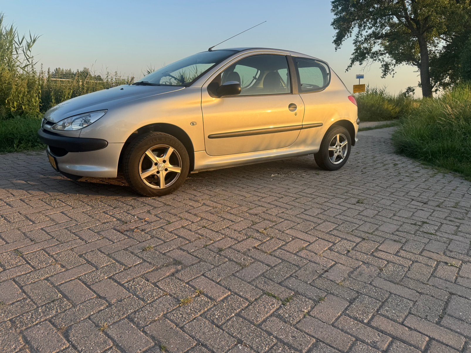 Peugeot 206 1.4 2007, Autos, Peugeot, Boîte manuelle, Particulier, Tissu, 3 portes