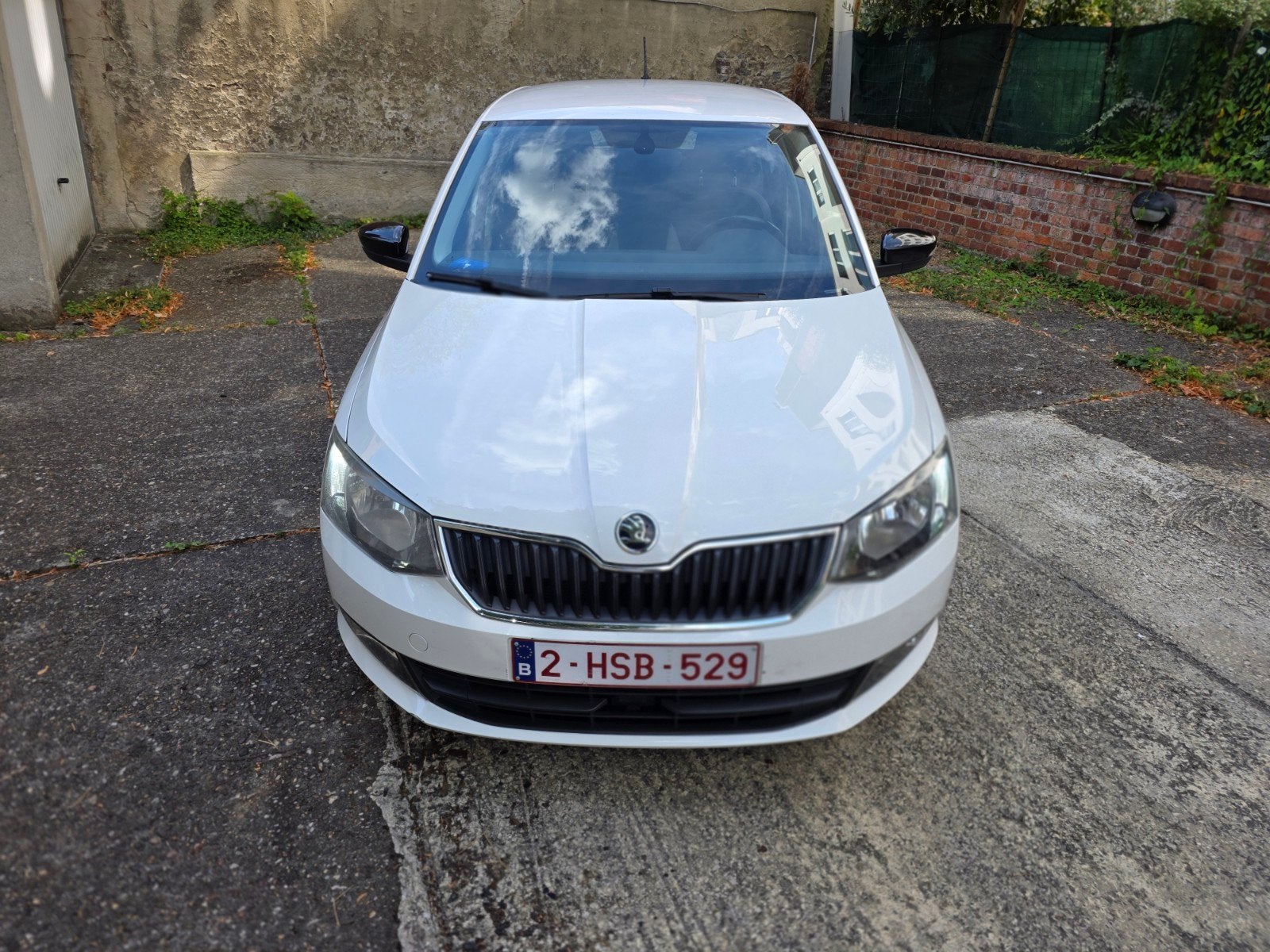 Skoda Fabia 1.2 tsi automatique Prêt à Immatriculé, Auto's, Euro 5, Stof, 4 cilinders, Wit