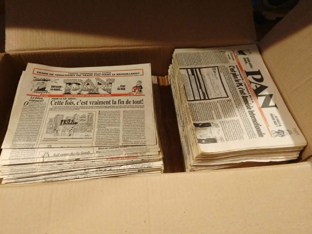 Lot de journaux le Pan années 90, Boeken, Ophalen, Gelezen, Politiek en Staatkunde
