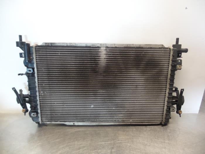Radiateur van een Opel Zafira B (Zafira B 05-), Auto-onderdelen, Gebruikt, -, -, Opel