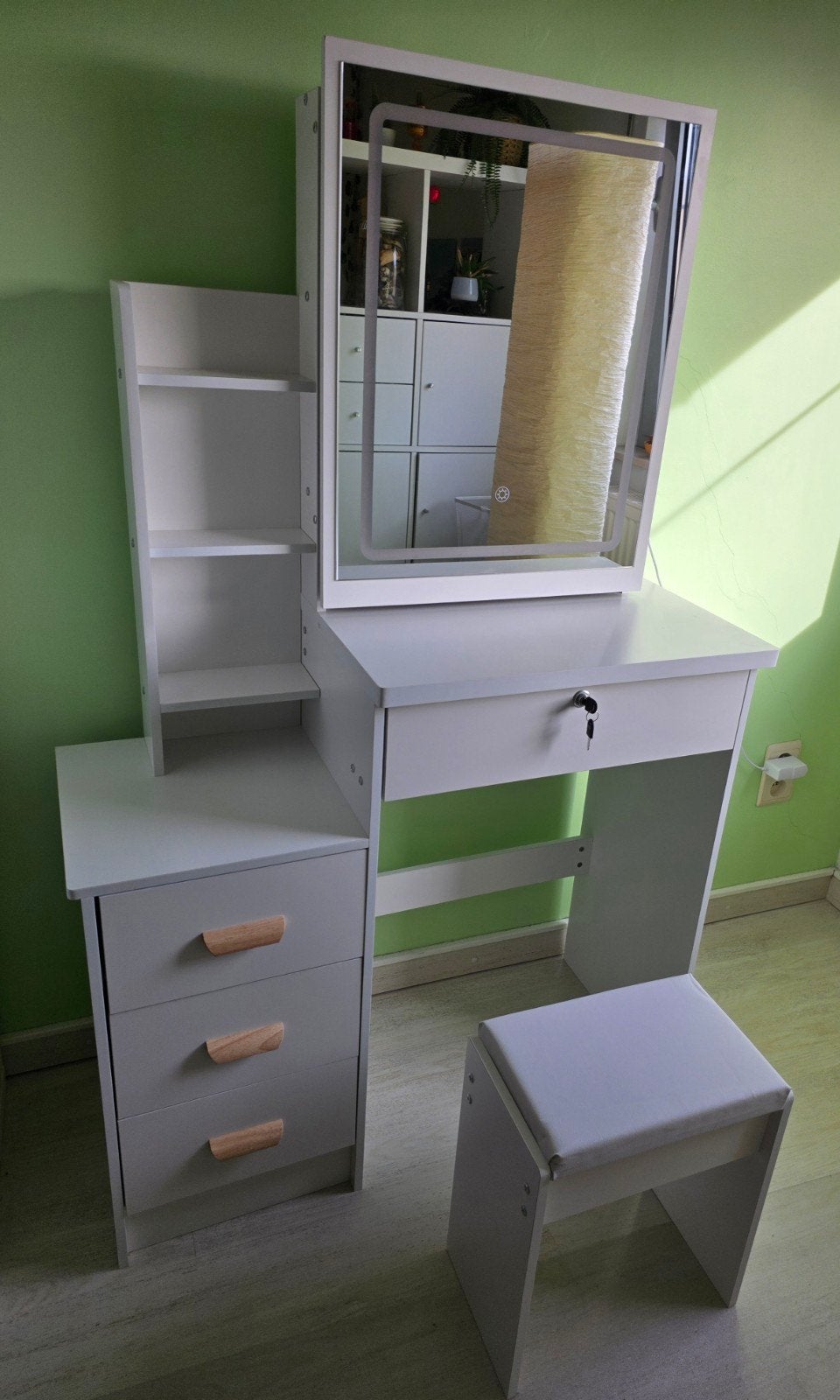 Spiksplinternieuwe Kaptafel/schminktafel/vanity
Nooit gebrui, Huis en Inrichting, Tafels | Kaptafels, Ophalen, Nieuw