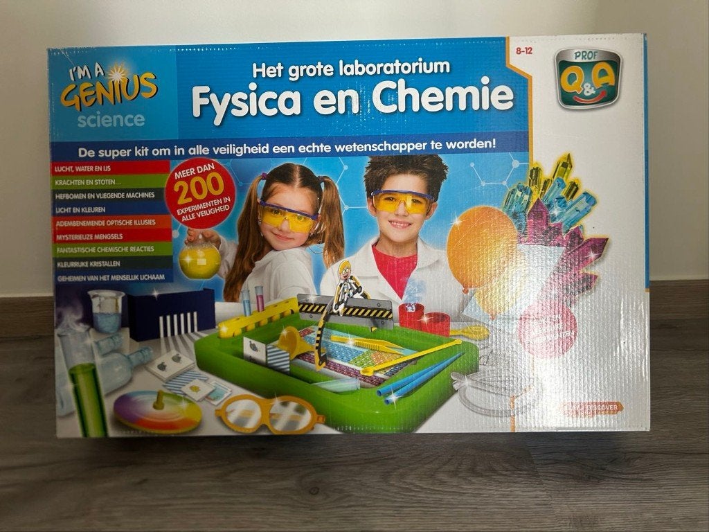het grote laboratorium, Ophalen, Zo goed als nieuw