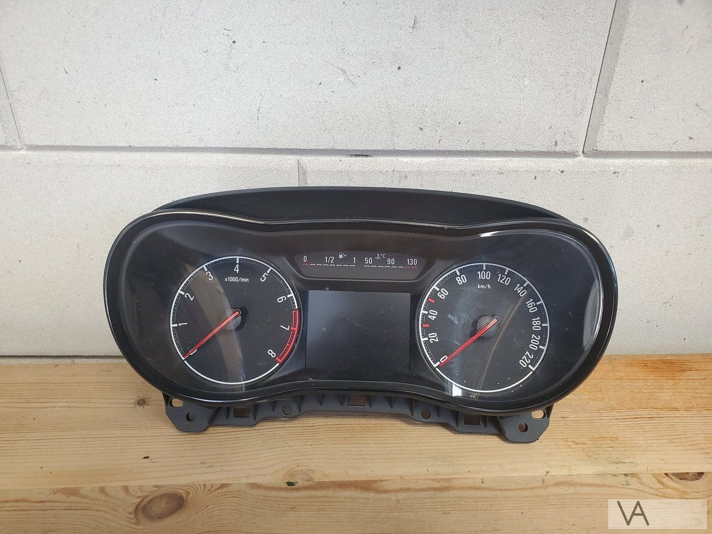 Opel Corsa E 2014 - 2020 tellerklok cockpit 39056369 €40, -, Opel, Utilisé, -