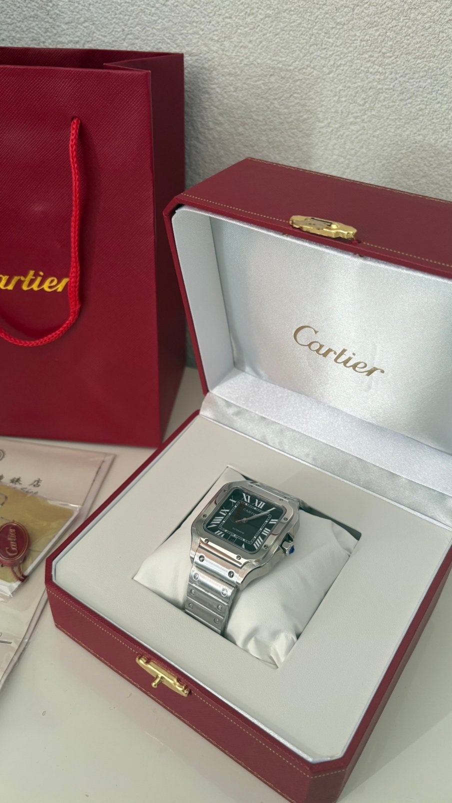 Montre Cartier Santos de Cartier noire 40 mm, Enlèvement ou Envoi, Étanche, Neuf, Noir
