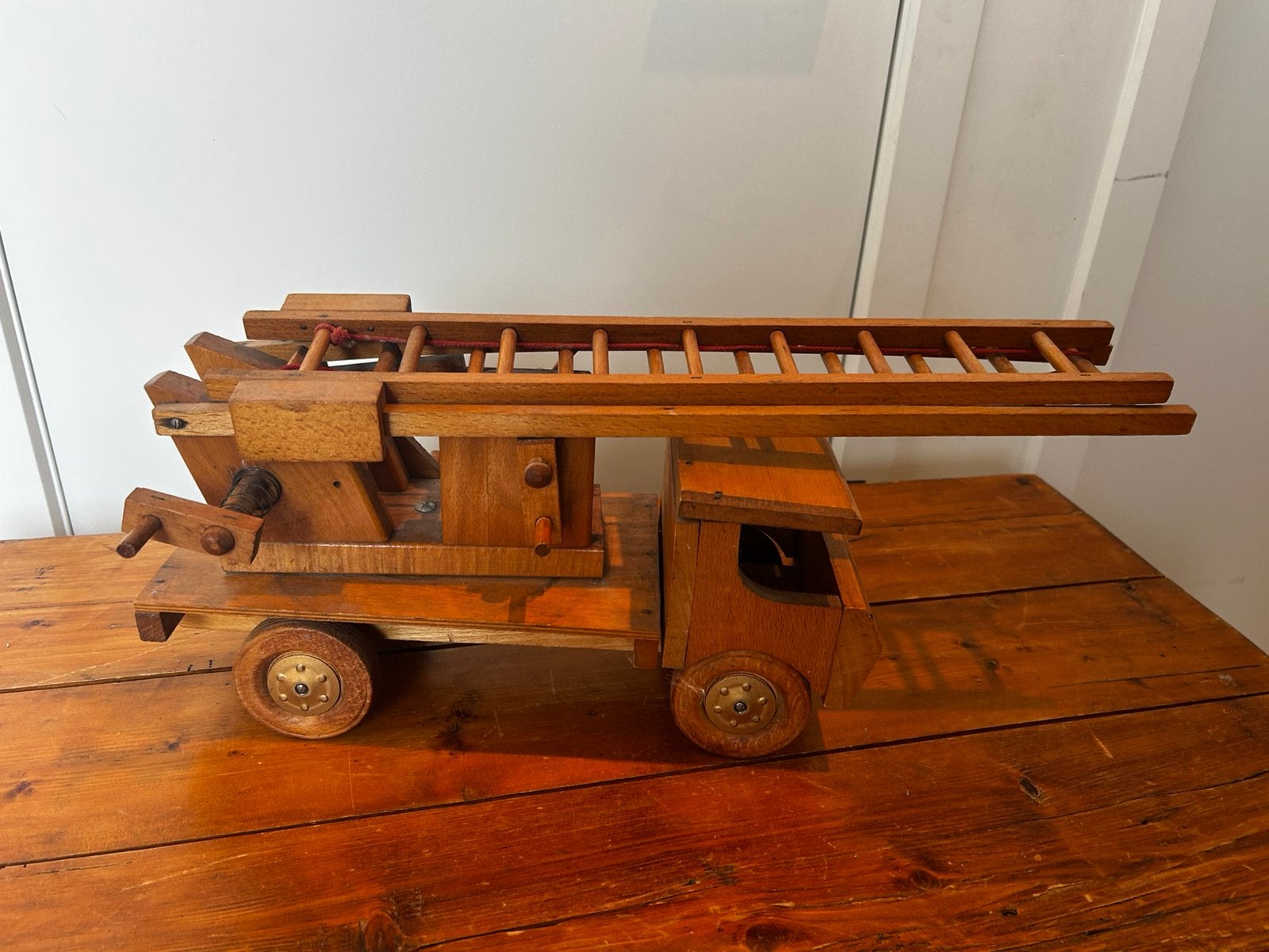 Retro houten speelgoed brandweerwagen, Ophalen, Gebruikt, Overige typen