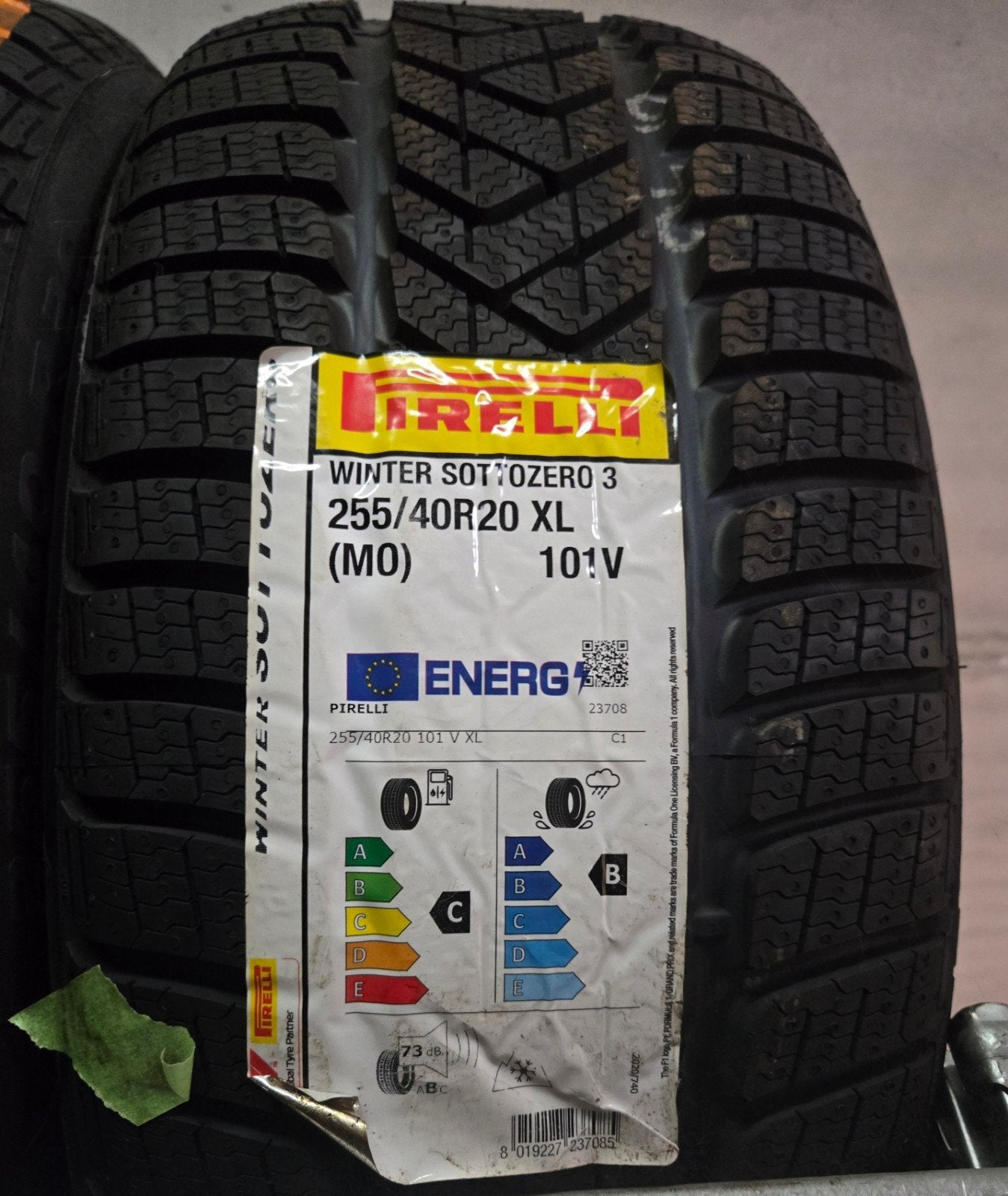 2 pneus hiver pirelli  255/40 R20, Enlèvement, Pneu(s)