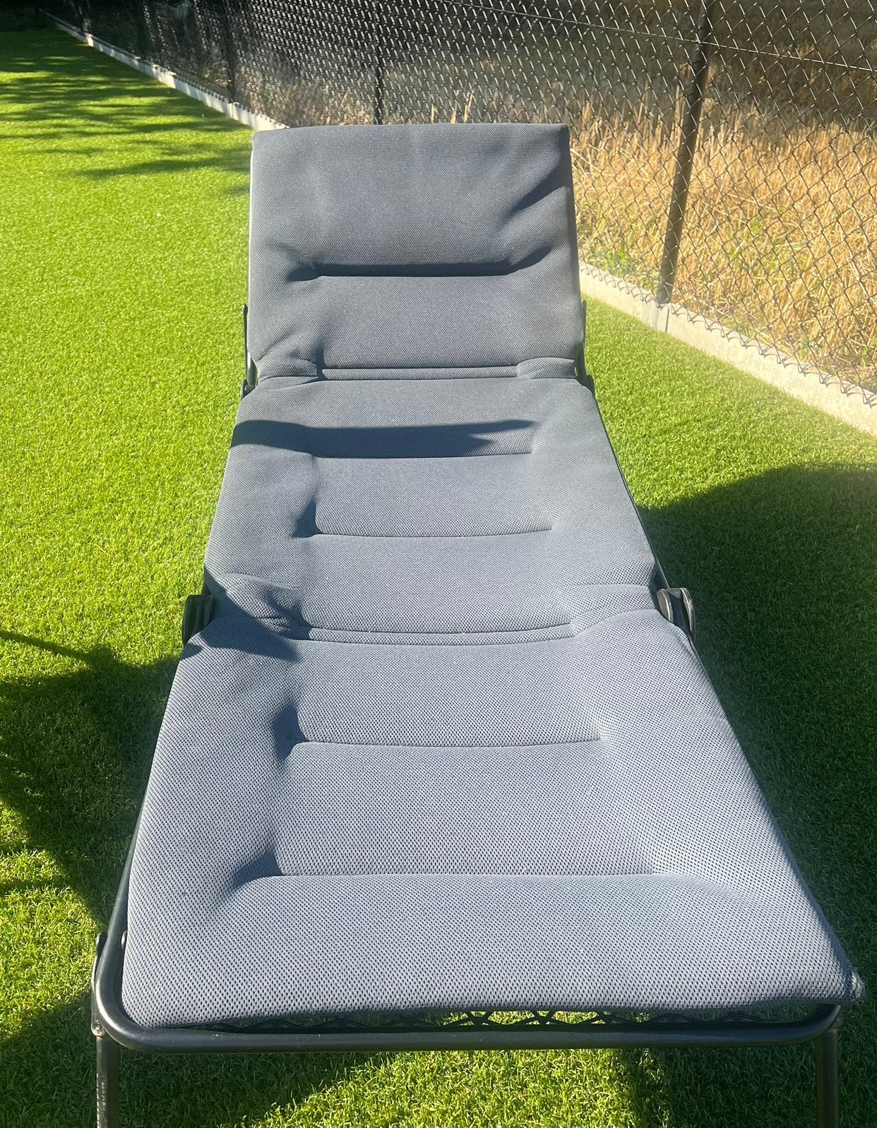 Chaise longue Lafuma noire, Enlèvement, Utilisé, Textilène