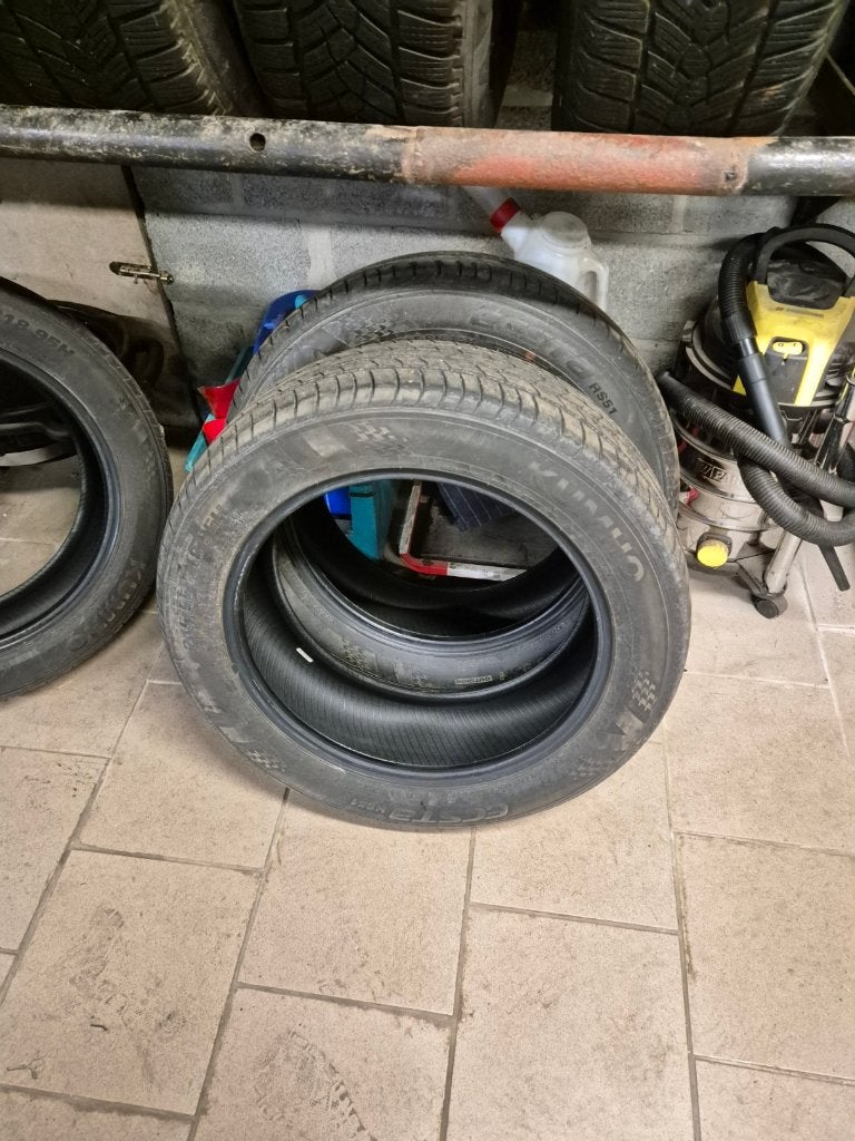 Vend 4 pneu été 215/55 R18, 215 mm, Véhicule de tourisme, Pneus été, Enlèvement