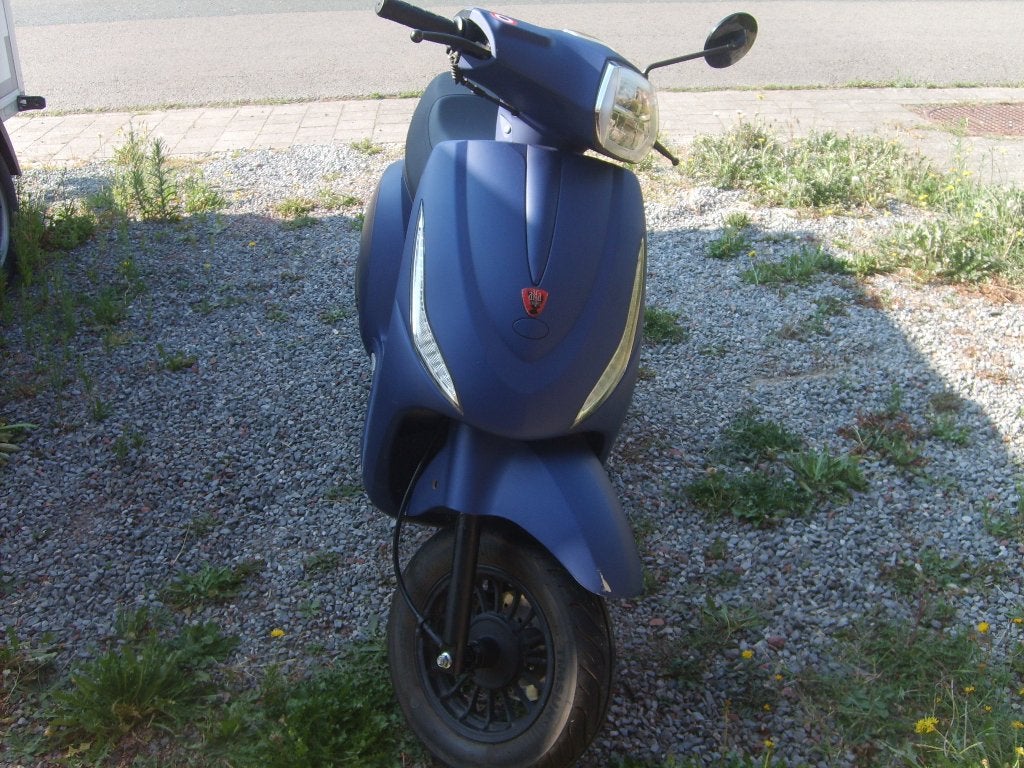 Scooters, Fietsen en Brommers, Ophalen, Overige modellen, Benzine, 50 cc