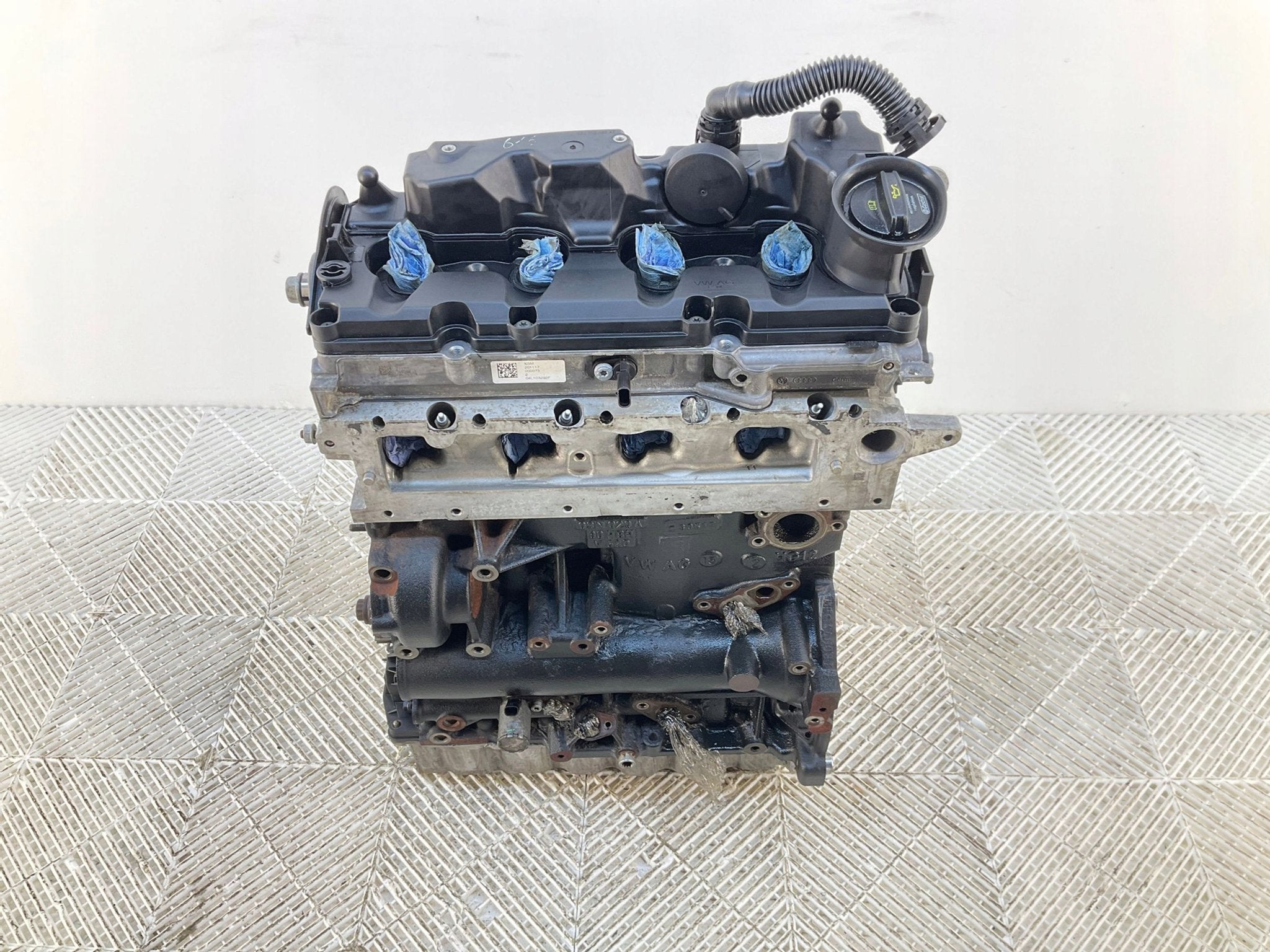 Moteur DFGB Nu PASSAT TOURAN VW GOLF, Envoi, Utilisé, Daihatsu