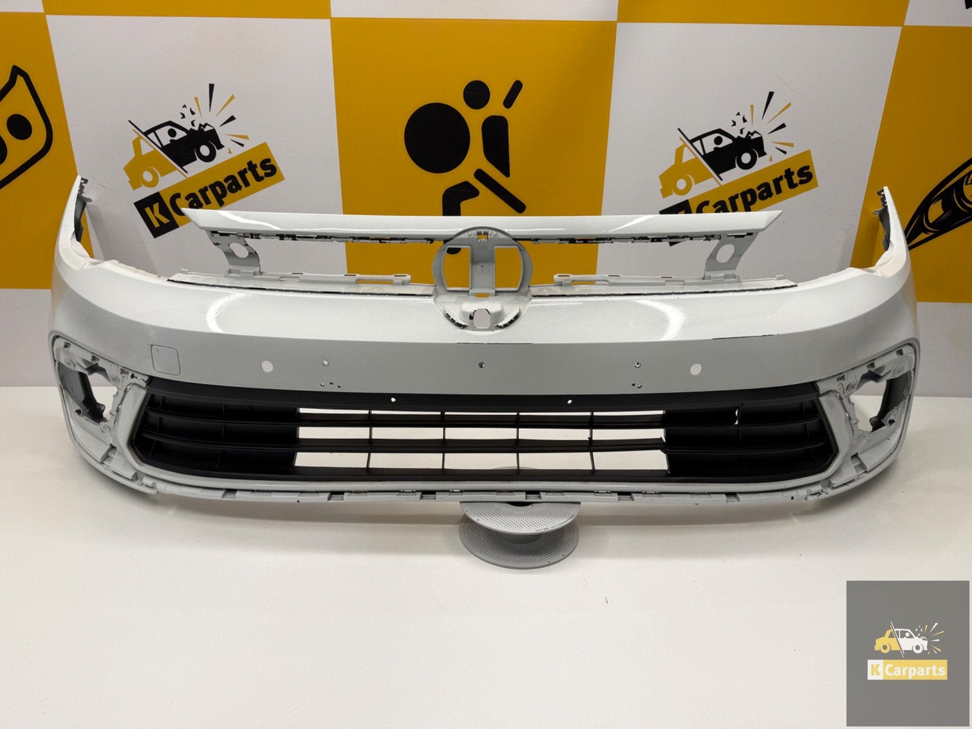 VOORBUMPER VW VOLKSWAGEN POLO 2GS FACELIFT BUMPER 2GS807221H, Gebruikt, Volkswagen AG, Vw@volkswagen.de, Bumper