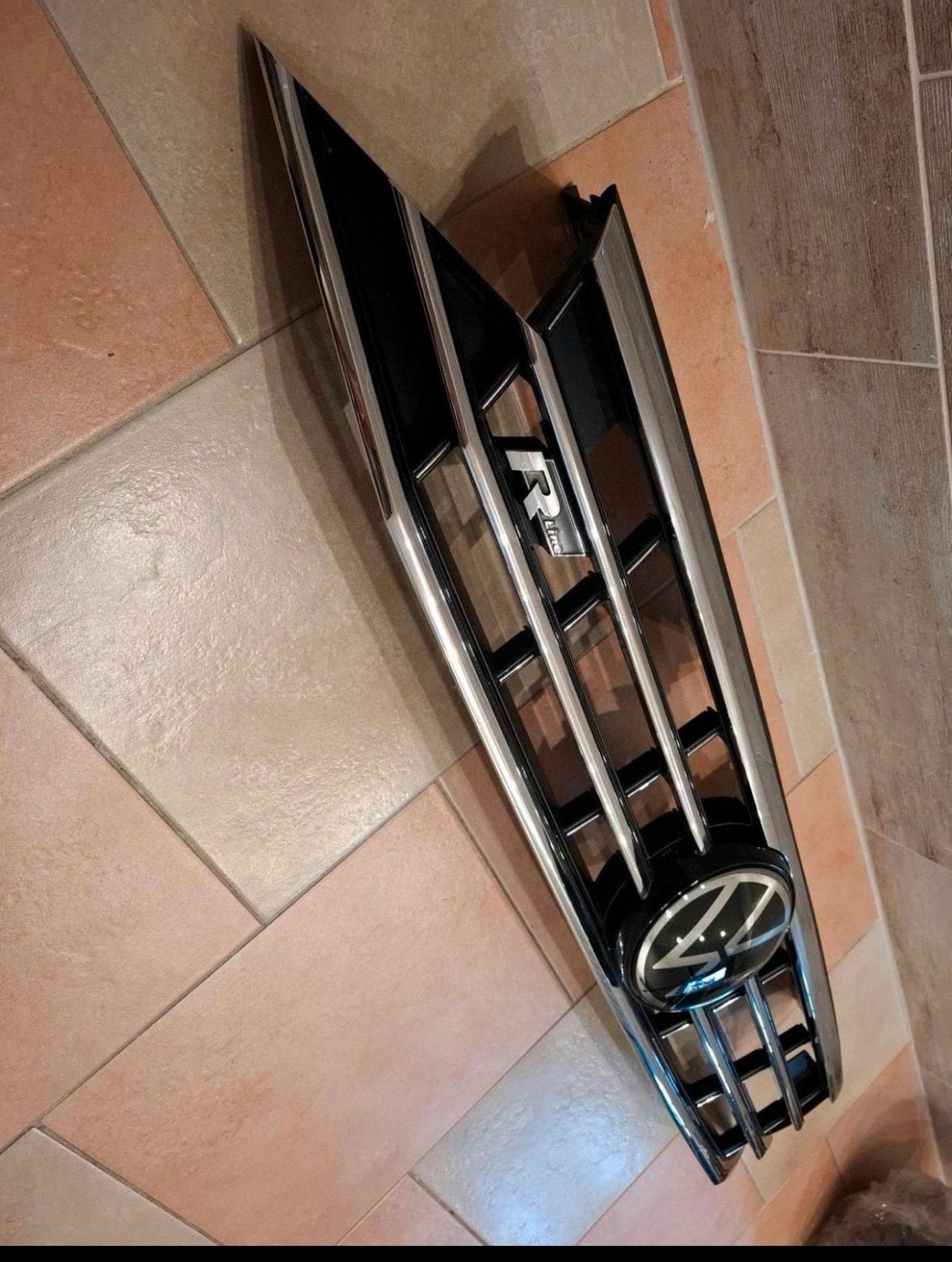 Rline grill Vw passat B8 facelift 3G0853651 CB CD, Auto-onderdelen, Ophalen