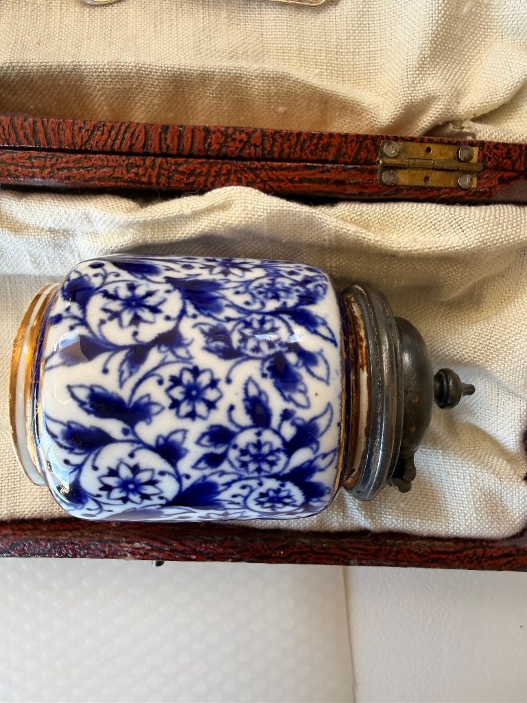 Royal Derby Mosterdpot „Derby Lily” + zilveren lepel 800, Antiek en Kunst, Ophalen of Verzenden