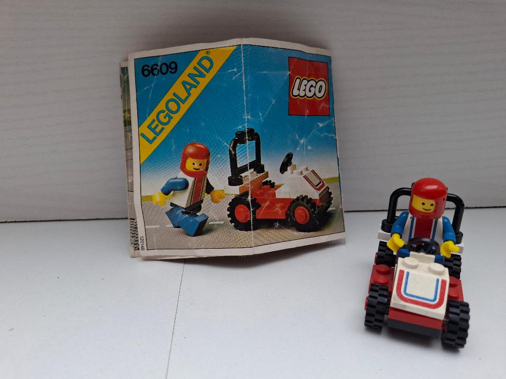 Lego 6609 Race car 1908, Kinderen en Baby's, Speelgoed | Duplo en Lego, Ophalen of Verzenden, Compleet, Lego, LEGOLAND