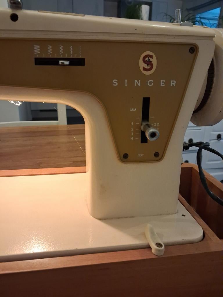 Singer naaimachine., Hobby & Loisirs créatifs, Machines à coudre & Accessoires, Enlèvement, Machine à coudre, Singer