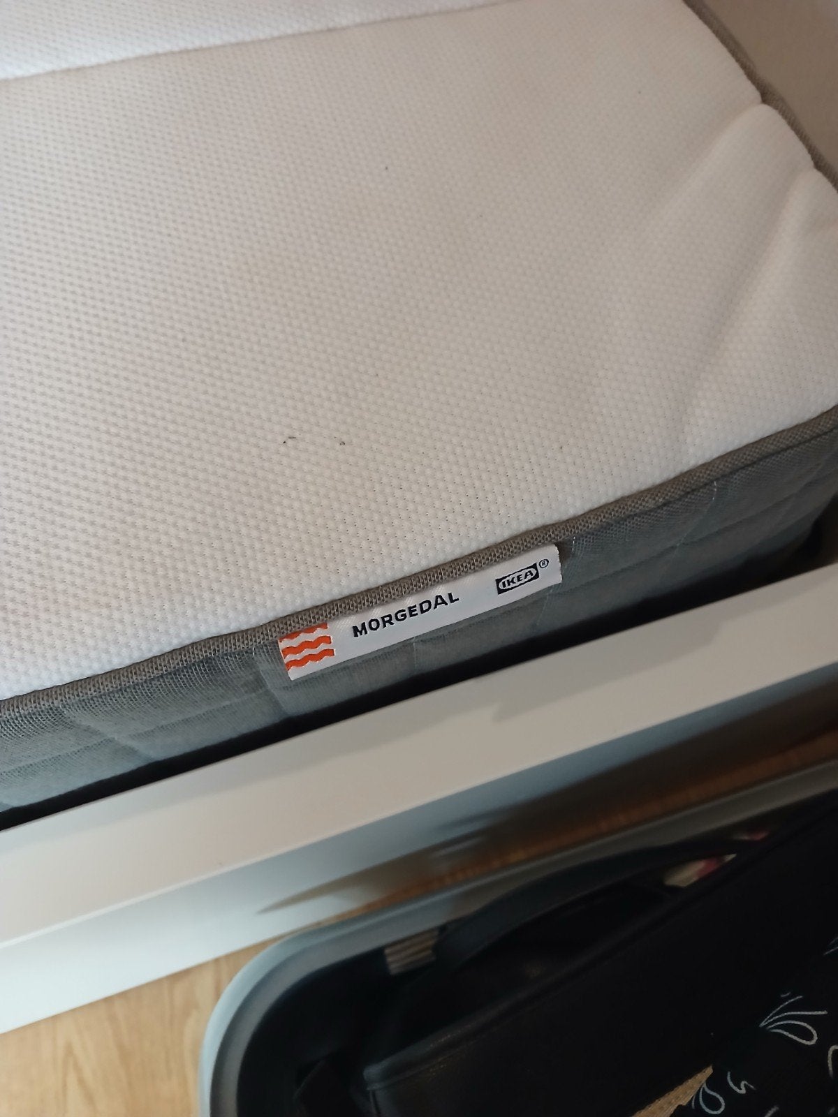 matelas ikea mi-ferme , déhoussable et lavable , 90cm/200cm, 90 cm, Matelas, Enlèvement, 200 cm