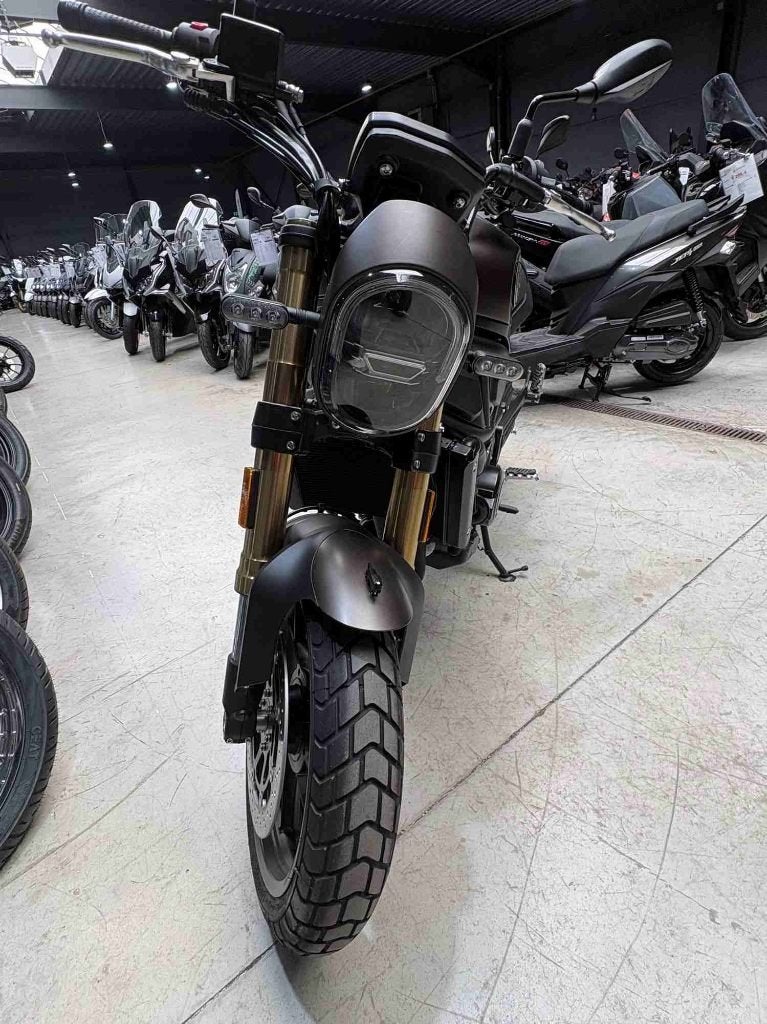 Benelli Leoncino 800 2022 [10052 km], 2 cilinders, Occasion, Bedrijf, Meer dan 35 kW