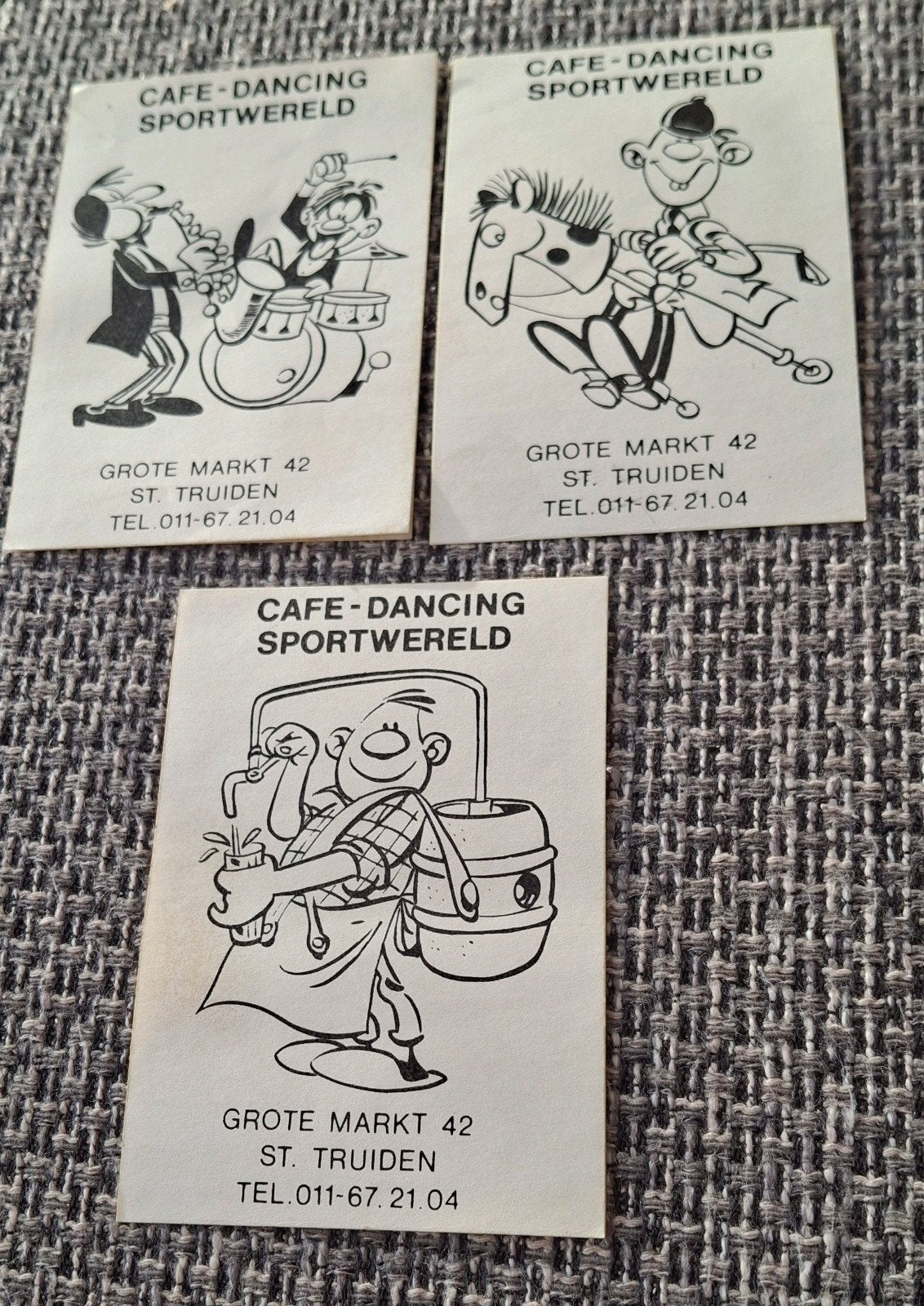 Lot stickers dancing Sportwereld Sint Truiden stripfiguur, Ophalen of Verzenden, Zo goed als nieuw, Strip of Tekenfilm