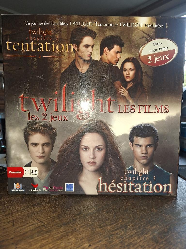 TWILIGHT LES FILMS LES 2 JEUX, Cinq joueurs ou plus, Enlèvement ou Envoi, Utilisé, M6 Games
