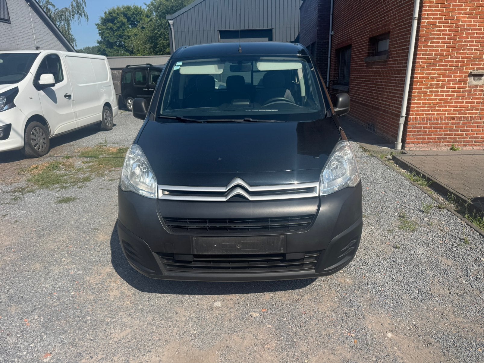 Citroen Berlingo 1.6 BlueHDi ,Airco,parkeersensoren,+boek, Auto's, Voorwielaandrijving, Euro 6, 4 cilinders, Zwart