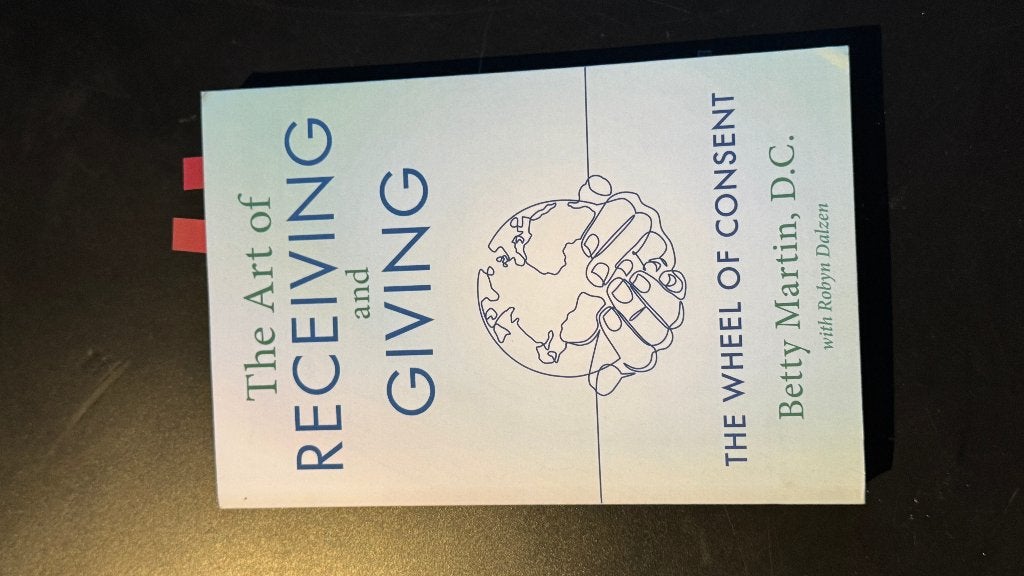 boek: the art of receiving and giving, Boeken, Ophalen, Zo goed als nieuw