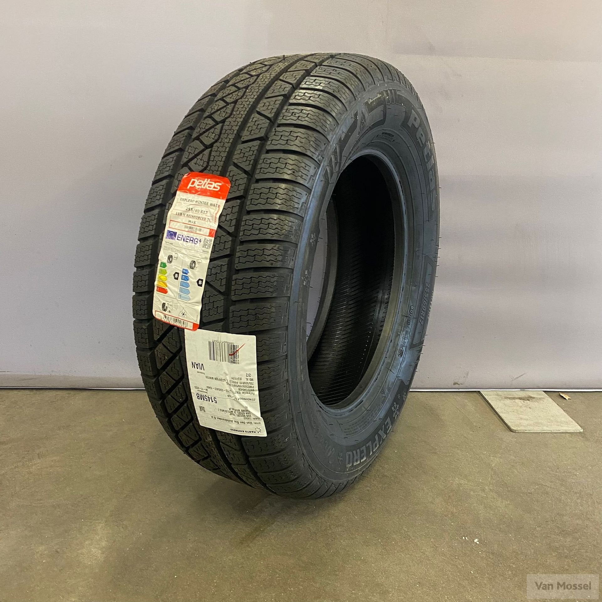Petlas Explera Winter W671 255/60/R17 110V, Auto-onderdelen, Banden en Velgen, Gebruikt, 255 mm, -, -