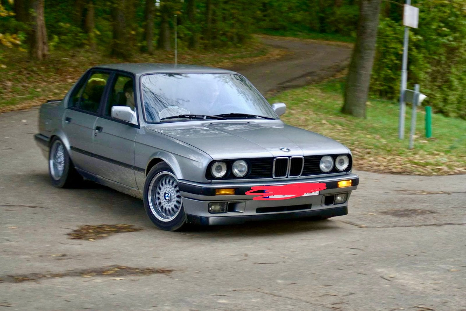 BMW E30 325i, Achat, 4 portes, Boîte manuelle, Essence