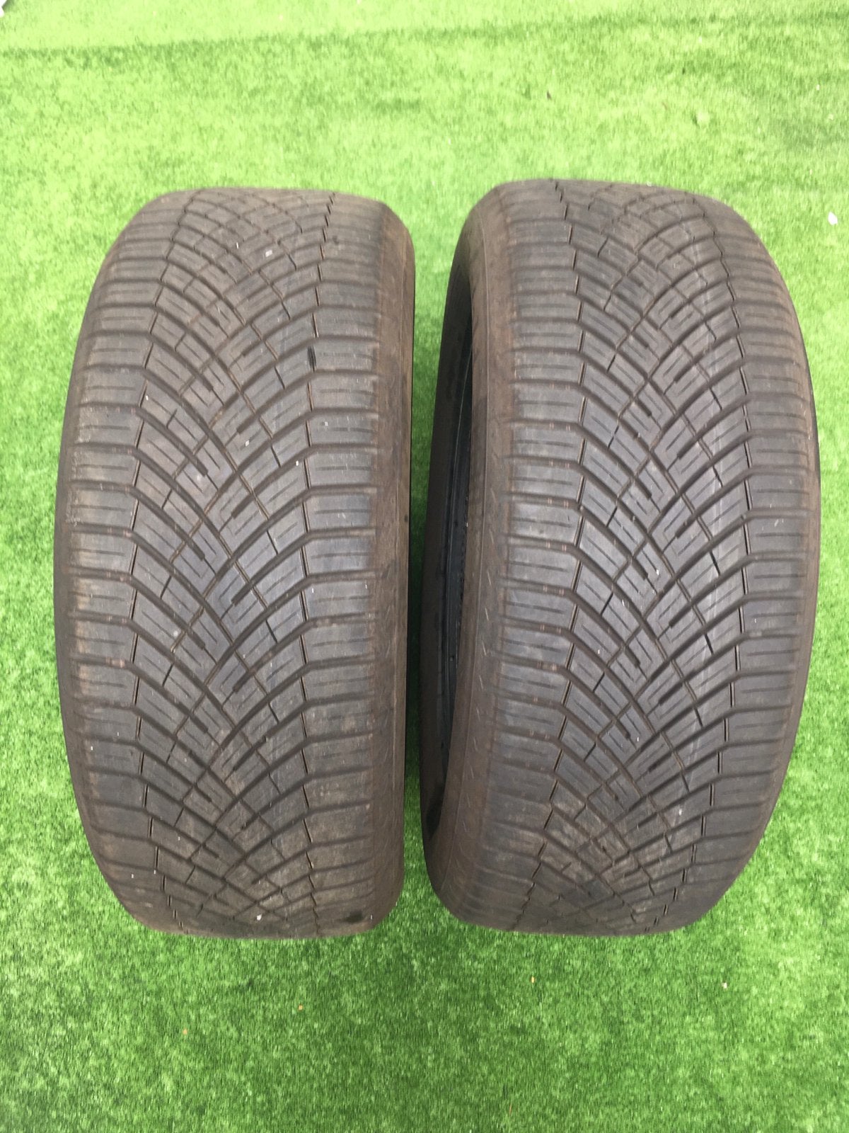 2 pneus Continental M+S 225/55/R17 101W, Autos : Pièces & Accessoires, 4 Saisons, Utilisé, 225 mm, Pneu(s)