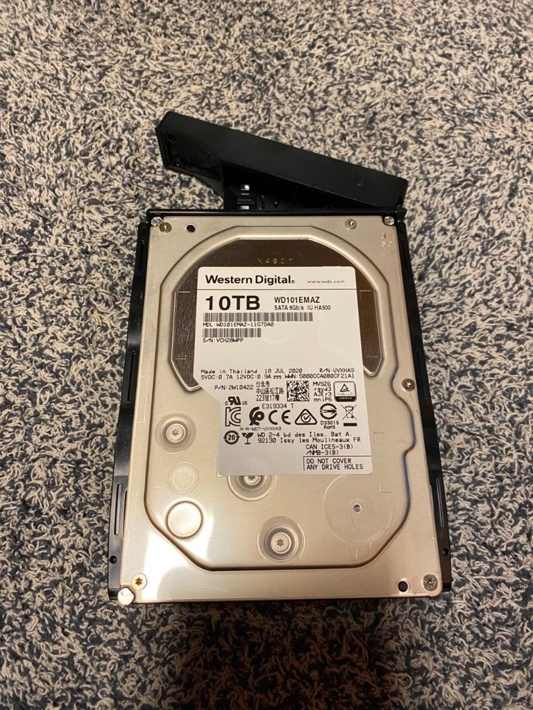 Western Digital (10TB). NAS hard drive.WD101EMAZ. Sata 6Gb/s, Computers en Software, Intern, Gebruikt, Server, HDD
