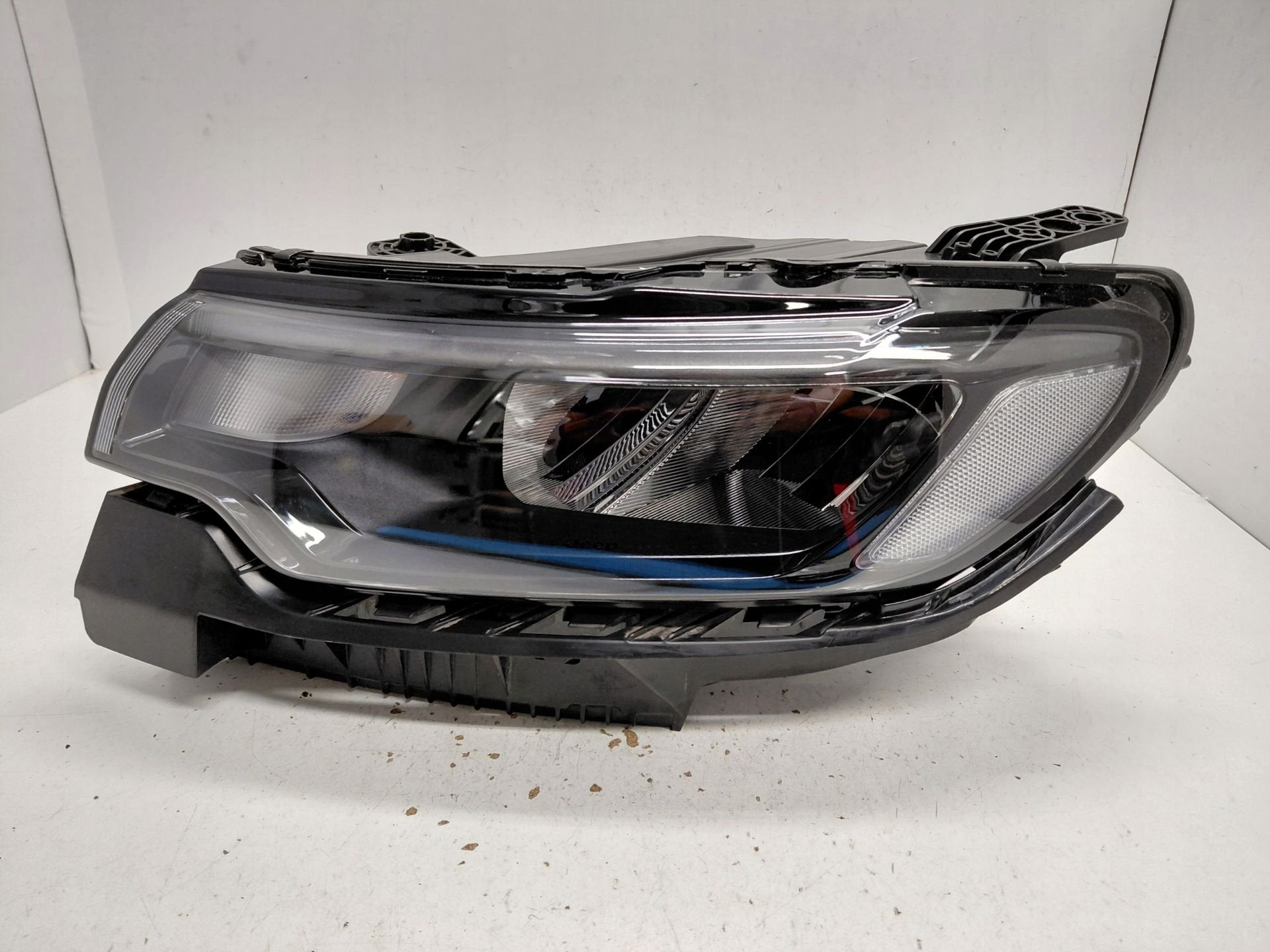 Jeep Compass Wk2 Lift Koplamp Links 00522040330, Gebruikt, Stellantis N.V., Info@stellantis.com, Taurusavenue 1
2132 LS  Hoofddorp, NL