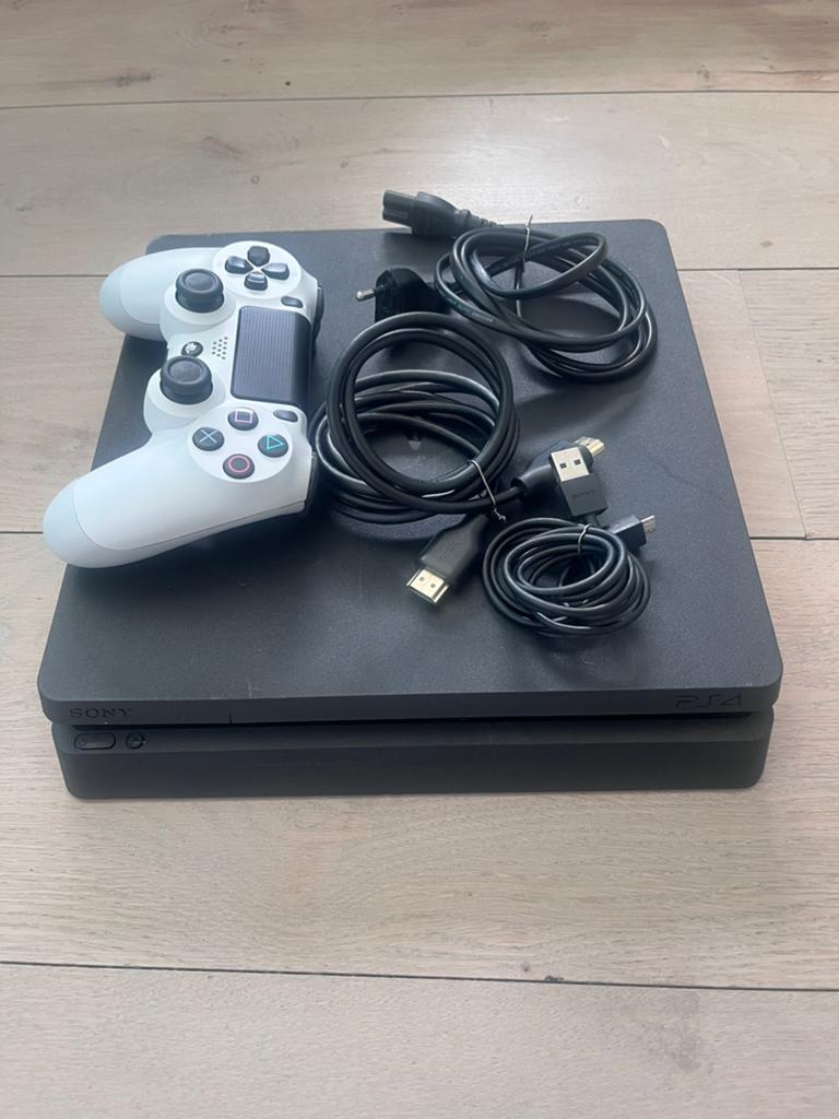 PS4 SLIM 500GB, Games en Spelcomputers, Spelcomputers | Sony PlayStation 4, Zo goed als nieuw, Slim, 500 GB, Ophalen