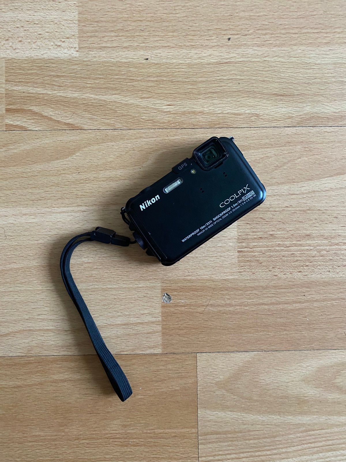 Nikon coolpix aw100, TV, Hi-fi & Vidéo, Appareils photo numériques, 4 à 7 fois, Compact, Comme neuf, Enlèvement