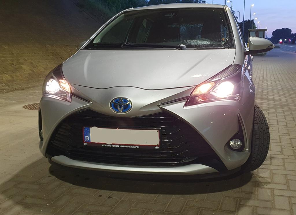 Toyota Yaris Hybrid 2018 automat 1.5, Auto's, 4 cilinders, 1165 kg, 5 zetels, 5 deurs
