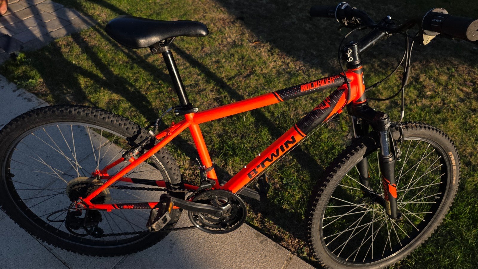 mtb rockrider 24 inch, Fietsen en Brommers, Ophalen, Zo goed als nieuw, Velgrem, Overige merken
