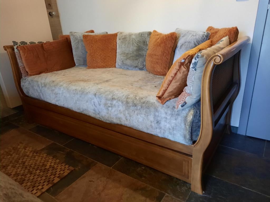 Bed of zetel of zetelbed, Antiquités & Art, Antiquités | Meubles | Lits, Enlèvement