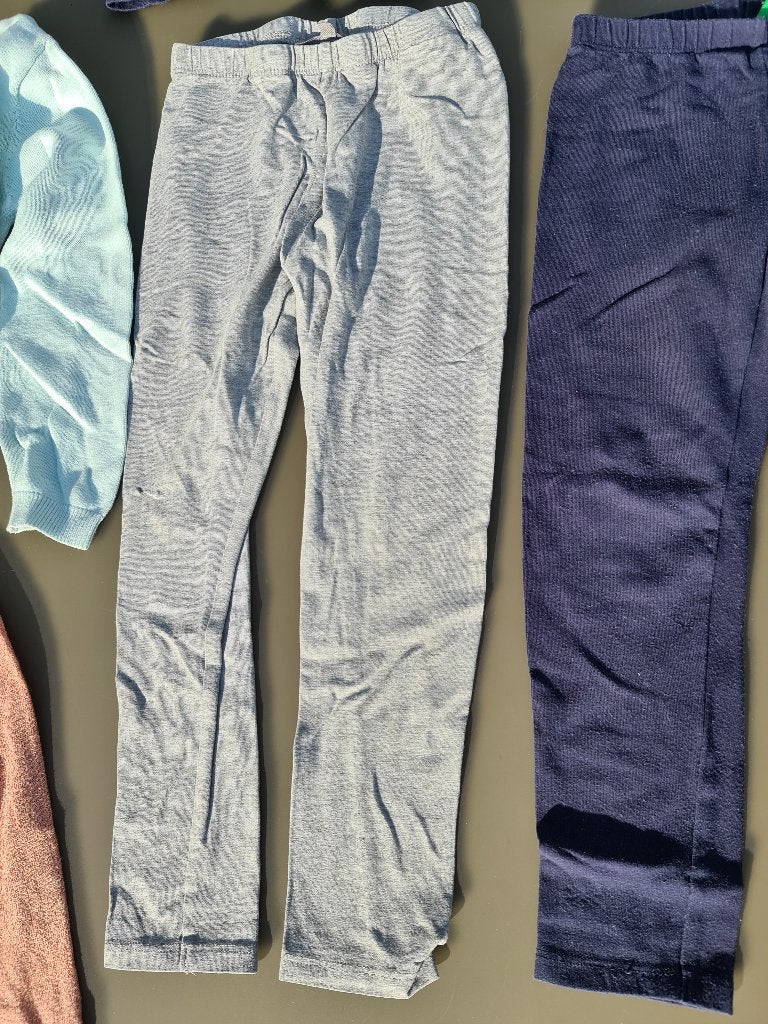 grijze broek 110, Kinderen en Baby's, Kinderkleding | Maat 110, Ophalen, Zo goed als nieuw, Broek