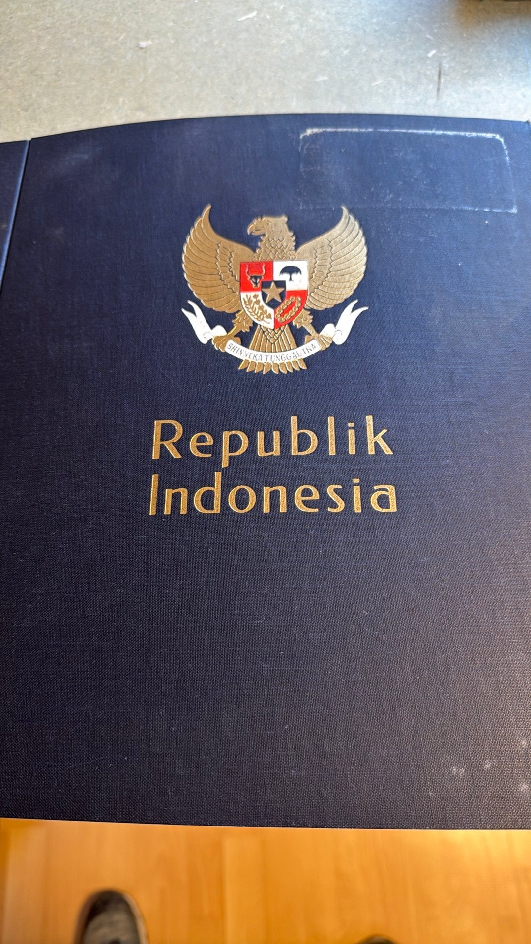 Album indonesie, Timbres & Monnaies, Timbres | Accessoires, Enlèvement ou Envoi, Album de collection