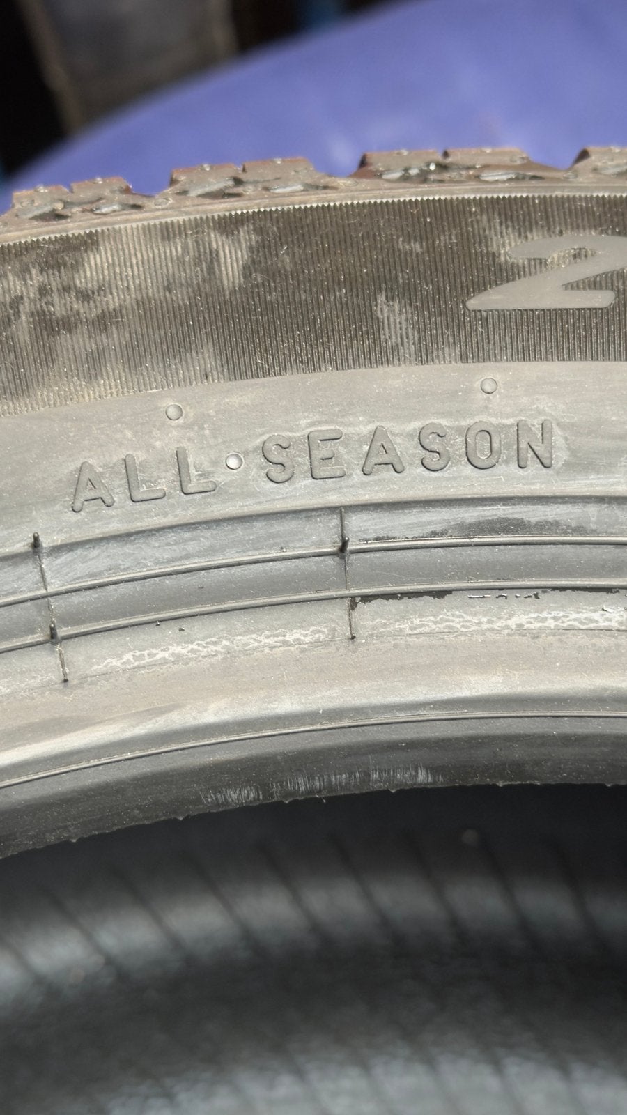 Banden pirelli.  ALL SEASON. 255/40/20, Enlèvement, Neuf