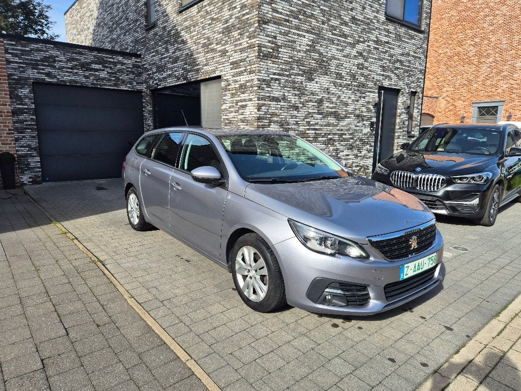 Peugeot 308SW 1.2benzine 2021 I-cockpit AC Navi GARANTIE, Auto's, Voorwielaandrijving, Dealer onderhouden, Stof, 1281 kg