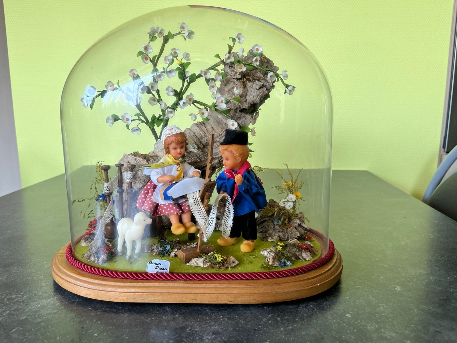 Glazen stolp Clarissen Turnhout, Huis en Inrichting, Woonaccessoires | Stolpen, Ophalen, Zo goed als nieuw
