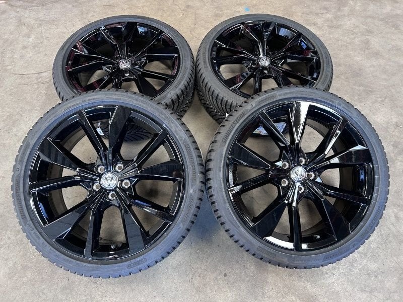 18 inch originele Misano velgen + all sesaon banden VW Polo, Auto-onderdelen, 18 inch, 215 mm, -, -