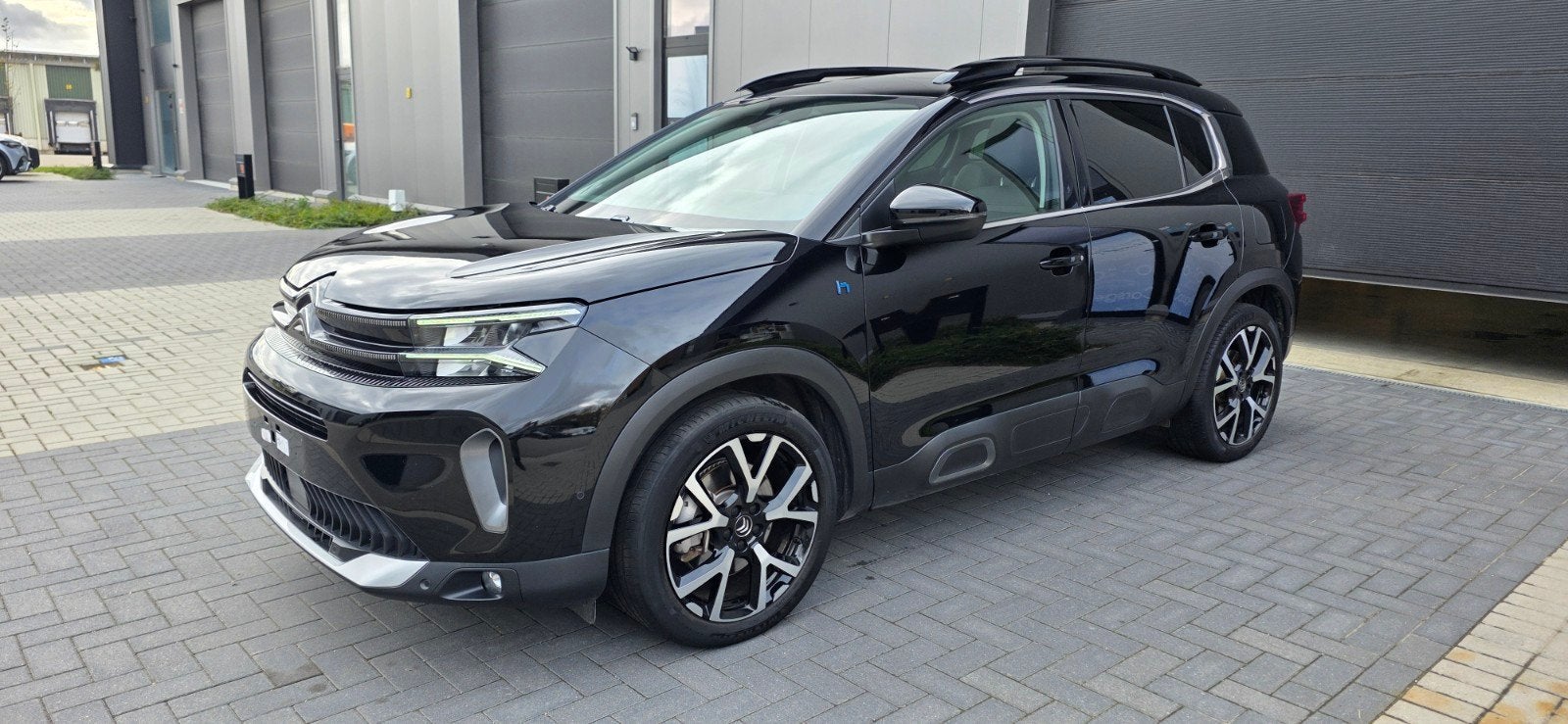 Citroen C5 Aircross Hybride model 2023j., Auto's, Automaat, Monovolume, Zwart, Leder